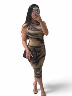 January 7 Brown Marble Print Sleeveless Midi Dress